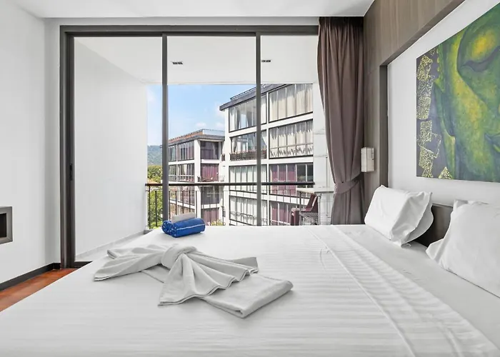 Icon Park Apartments - Kamala Beach